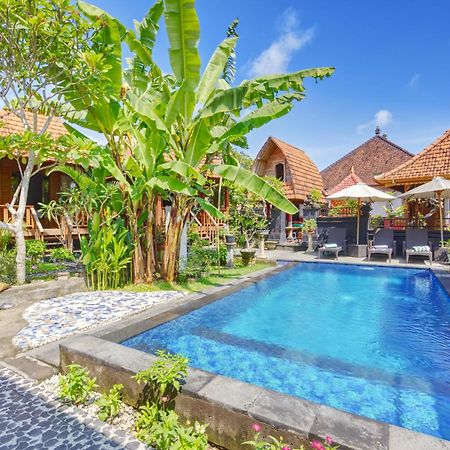 Ss Pangket Bungalow Toyapakeh Exterior foto